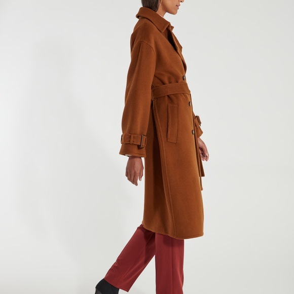 Camel coat - brand new - Picture 2 of 9